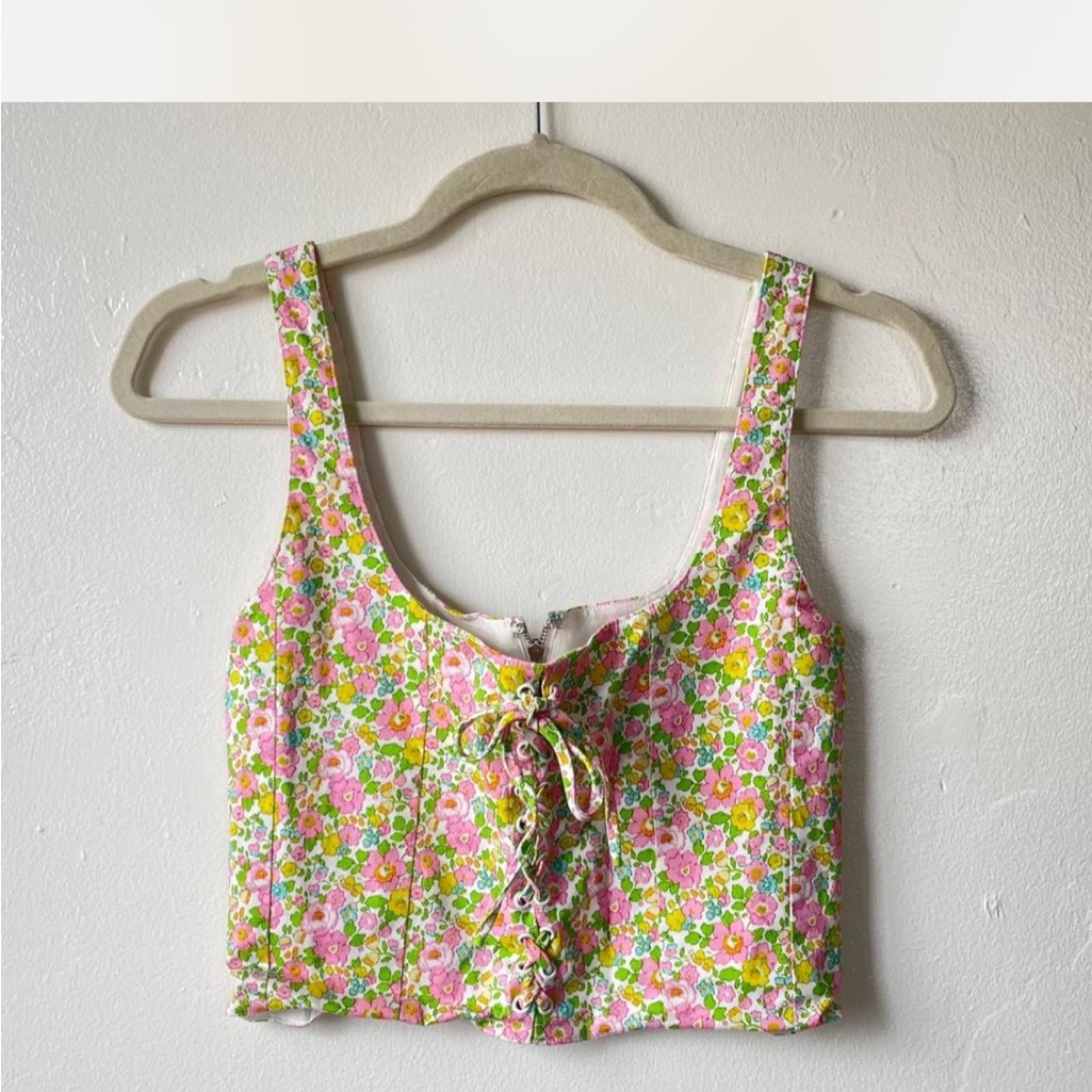 Floral Lace-Up Crop Top
